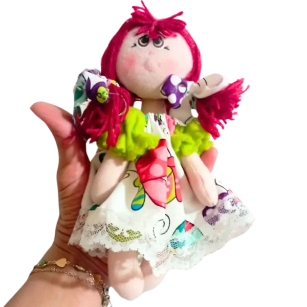 Mini Muñeca en Tela