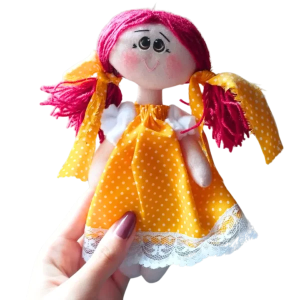 Mini Muñeca en Tela